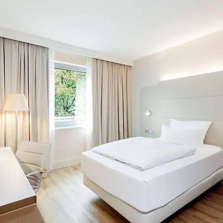 Hotel Nh Nord